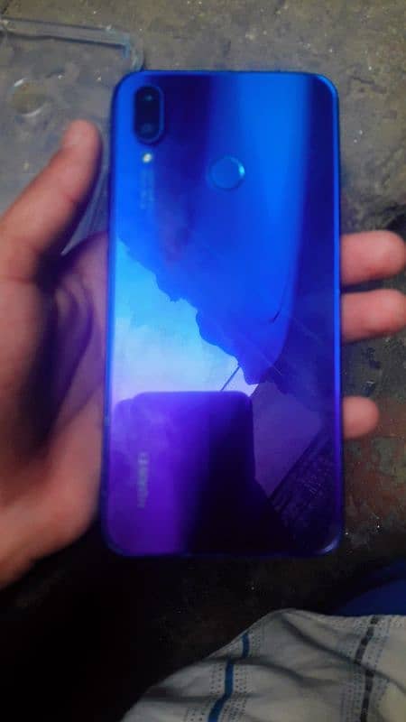 Huawei nova 3i  condition 10/10   4gb  128gb 4