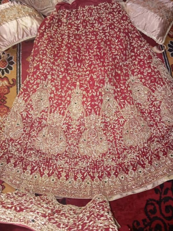 bridal lehnga 0