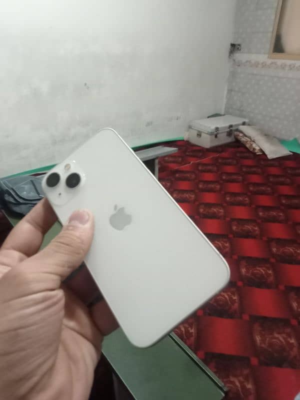 Iphone 13 10by10 256Gb jv white 3