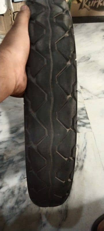 Ybr Tyre 90.90. 18 For Sale 0