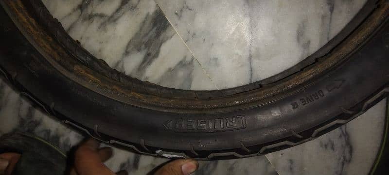 Ybr Tyre 90.90. 18 For Sale 2