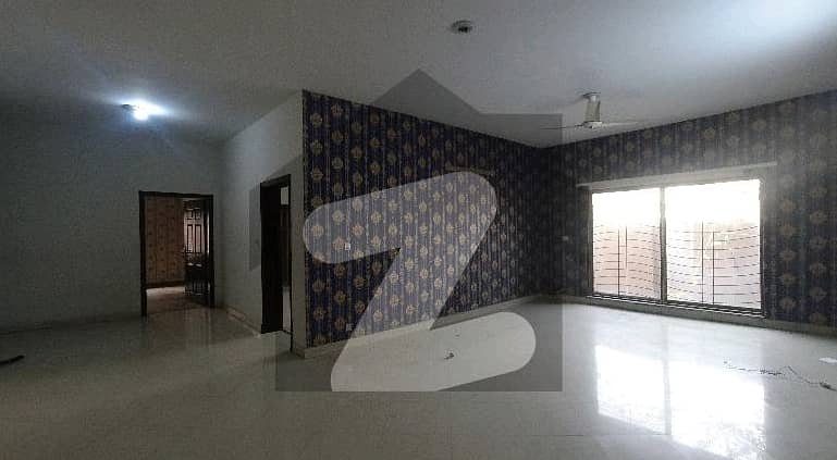 Spacious 1 Kanal House Available For sale In Askari 11 1