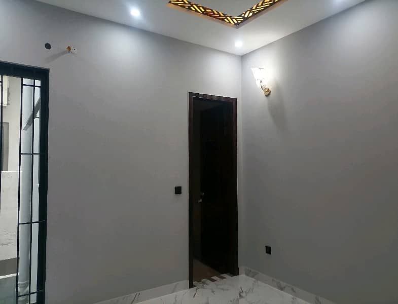 House Of 5 Marla In Johar Town Phase 2 Is Available 4