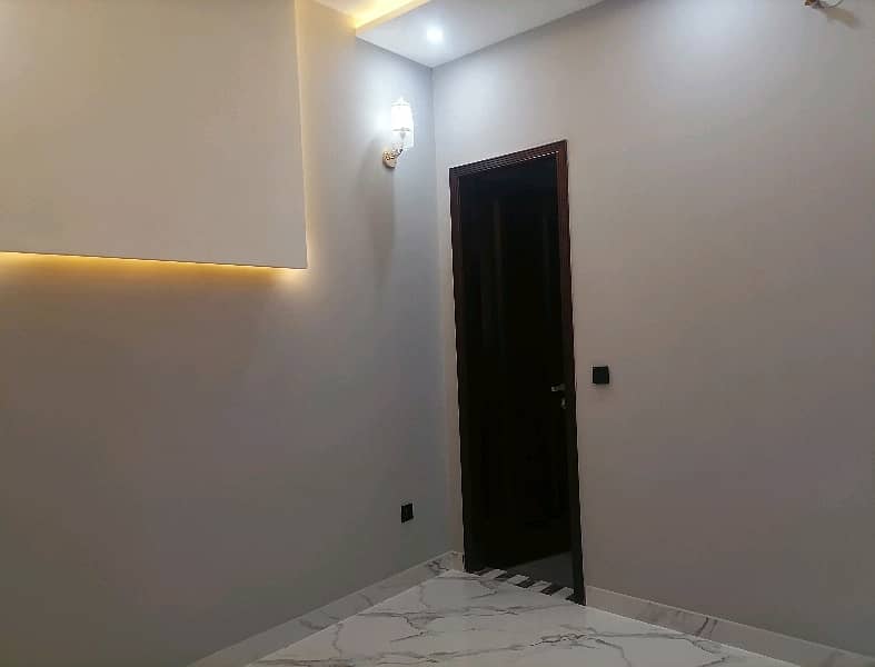 House Of 5 Marla In Johar Town Phase 2 Is Available 7