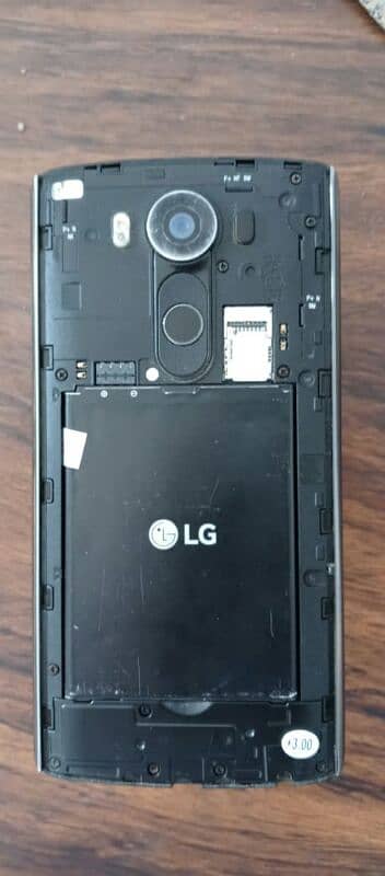 LG V10 5