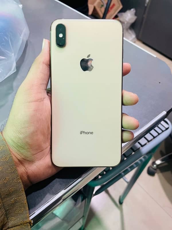 IPhone XS Max 0