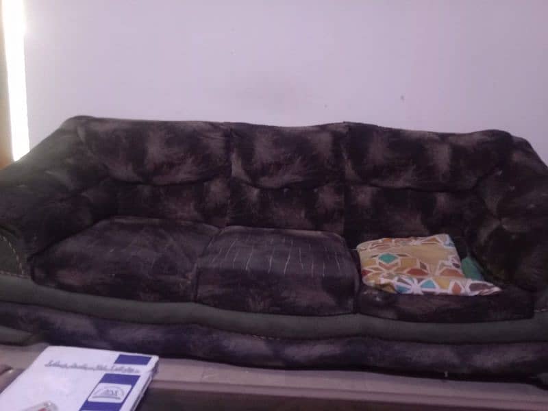 5 Seater Sofa for sale 0