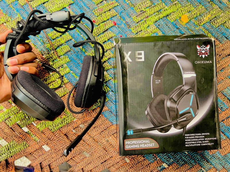 X9 Headphones 0