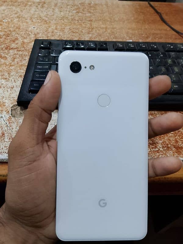 GOOGLE PIXEL 3XL 4/128 1