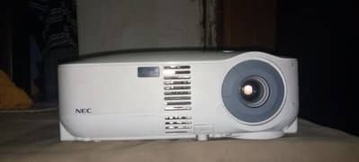 nec VT 700 projector