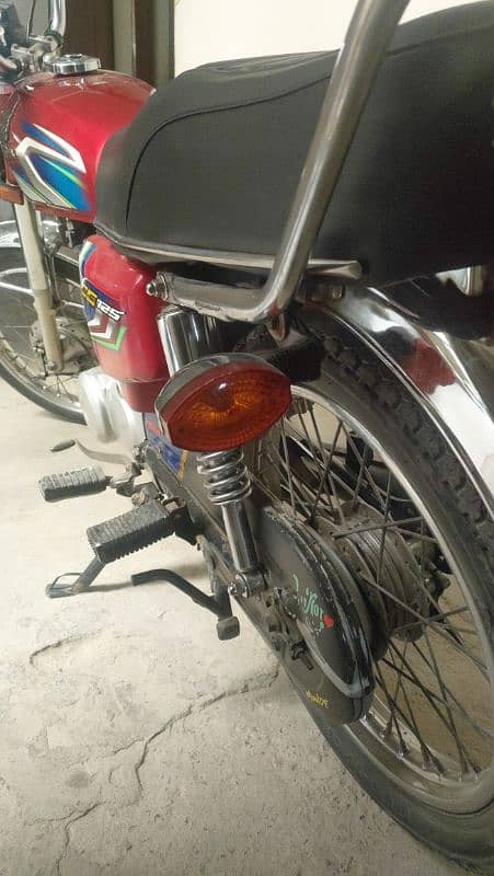 HONDA 125 4