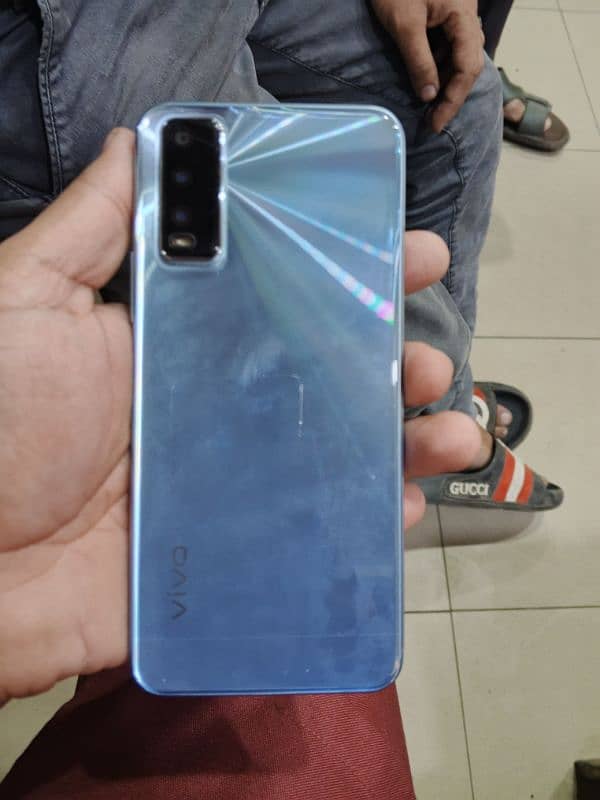 vivo y 20s 1