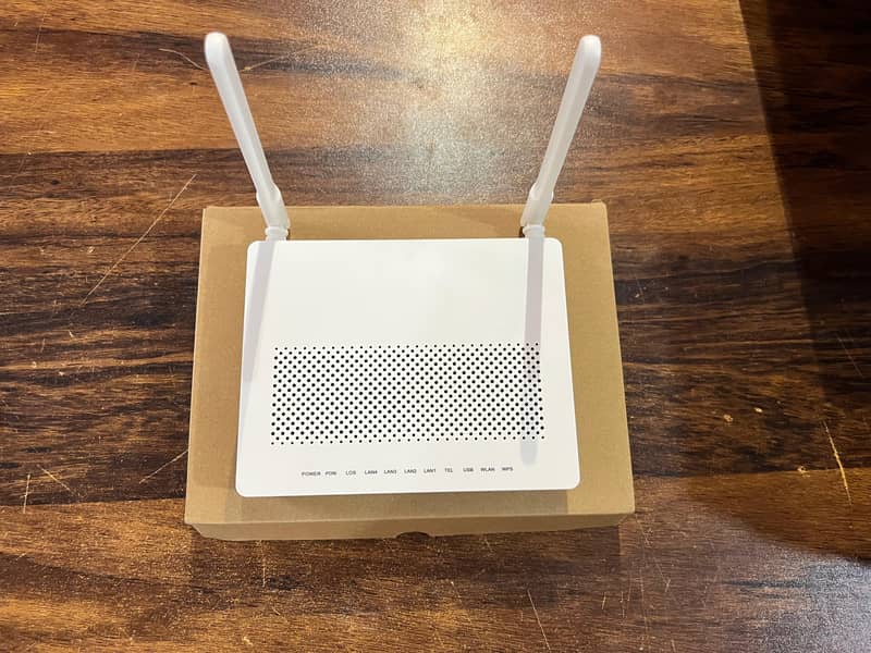 Huawei ONU HG8546M XPON FIBER OPTIC WIFI ROUTER (Without Box) 3