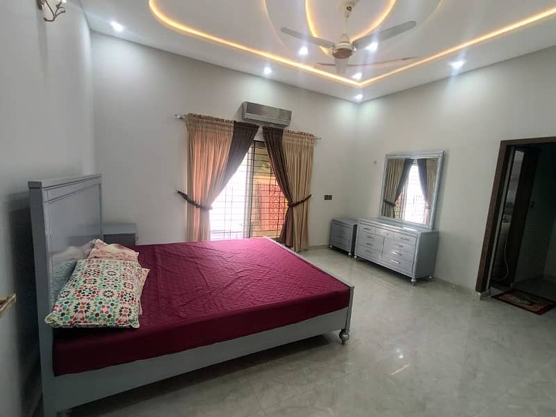 10 MARLA LIKE A NEW FULLY FURNISHED PORTION FOR RENT IN BAHRIA TOWN 4