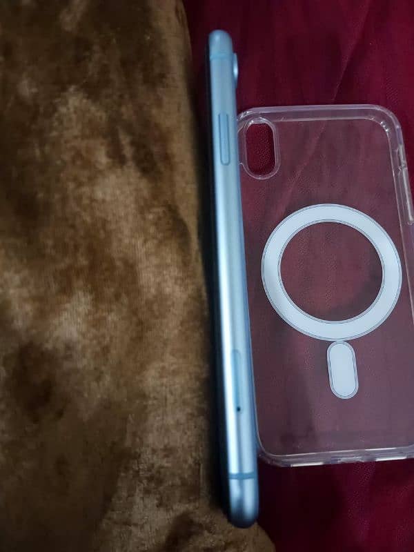 IPHONE XR*NON PTA 3