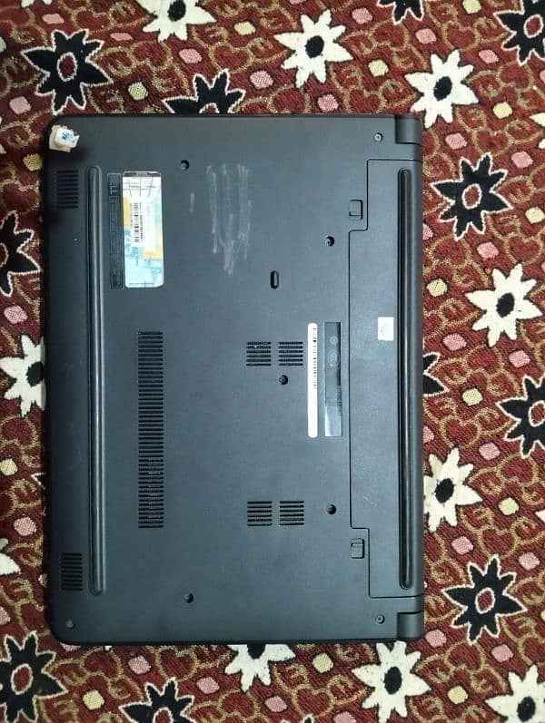 good condition laptop 1