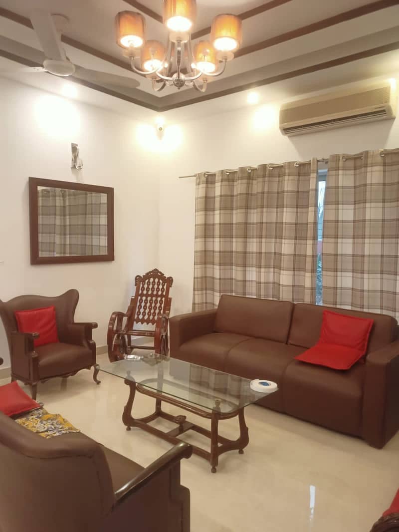 DREAM HOME OFFER 10 Marla Fully Furnished House Is Available For Rent In DHA Phase 5 Lahore At Super Hot Location. 100% Original pictures 8