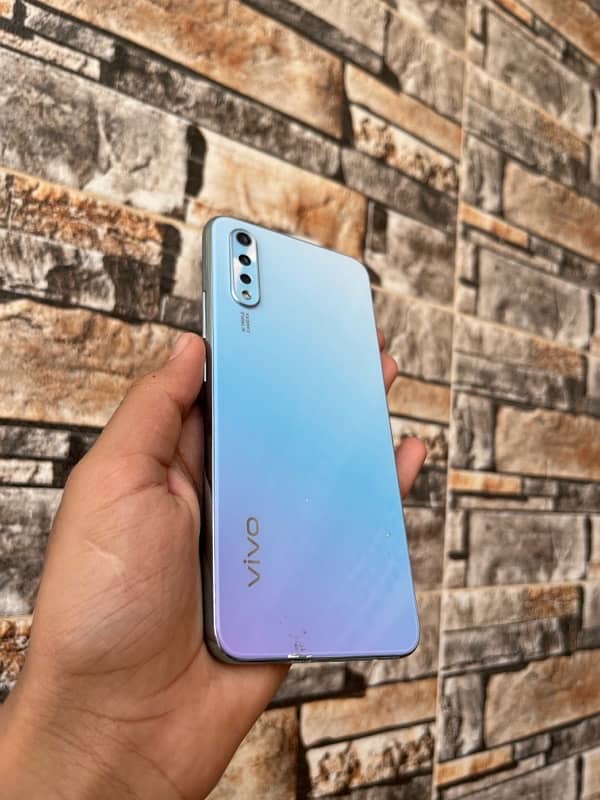 vivo s1 0