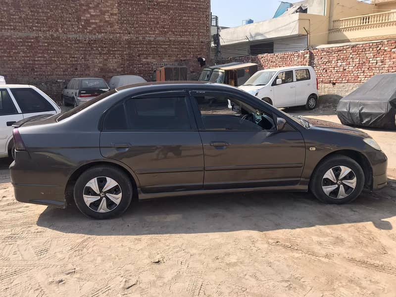 Honda Civic EXi 2005 2