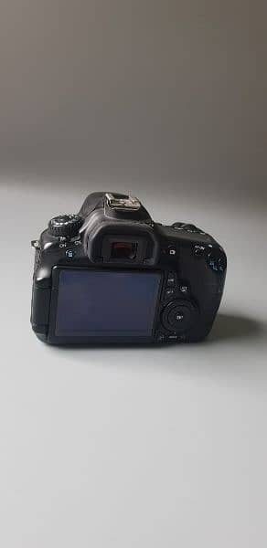 Canon EOS 60D 4