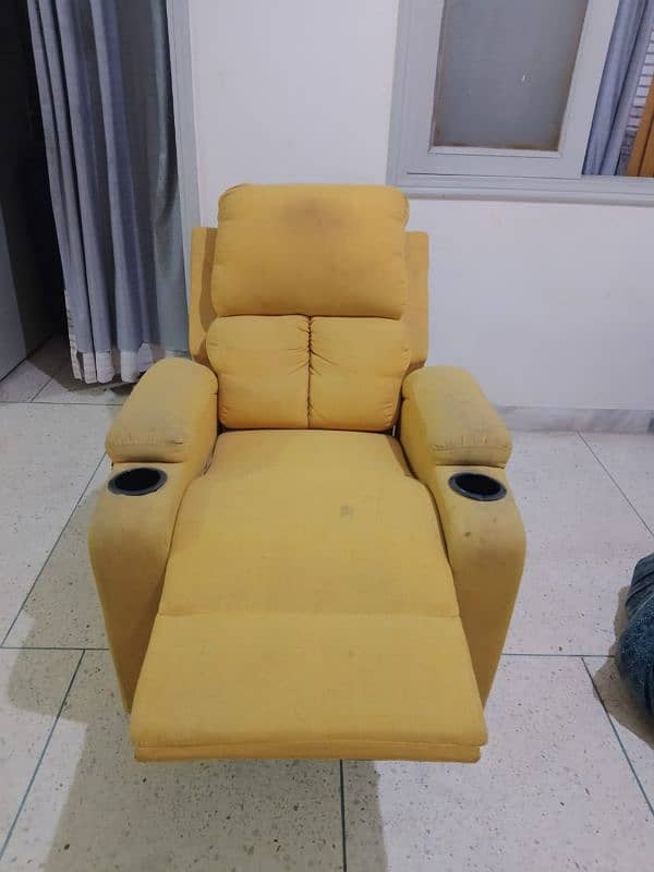 Manual Recliner Sofa 1