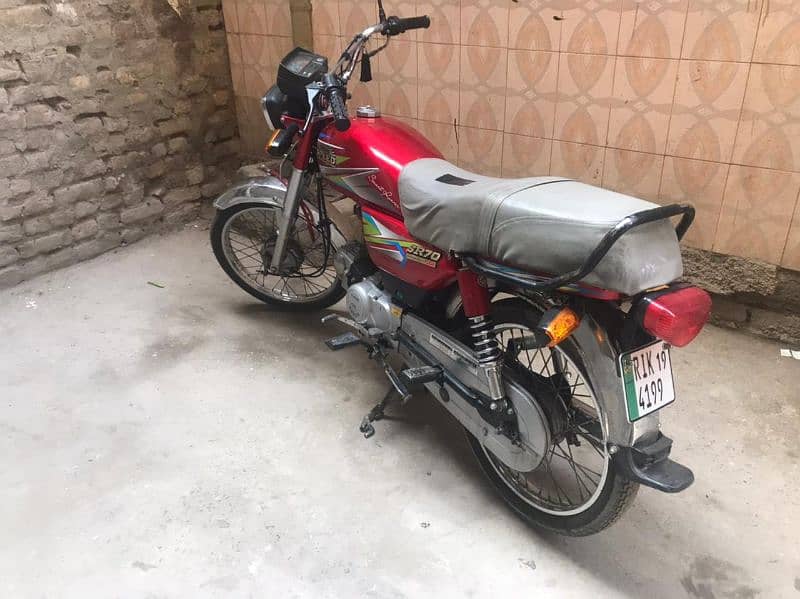 urgent sale bike condition 10/9 1