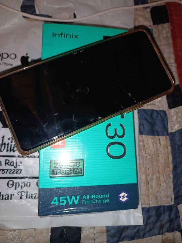 Infinix Note 30 16GB Ram  256 GB storage 9