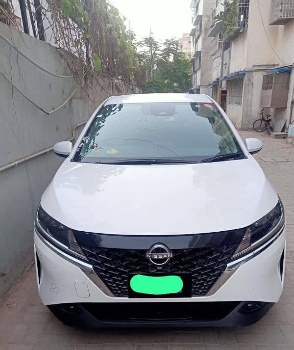 Nissan Note Aura E-Power 2021 (like new) 3