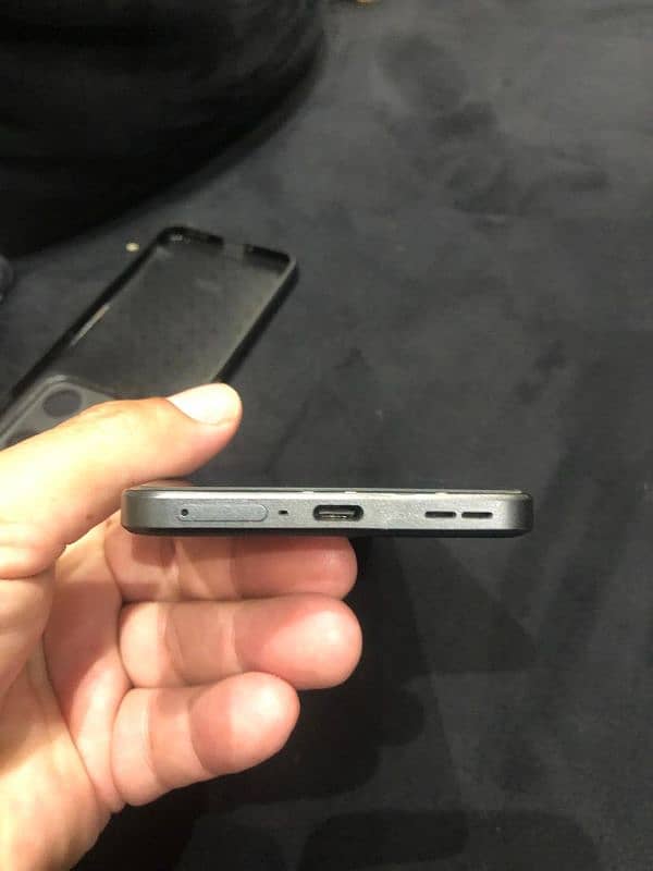 one plus ace 2 v 16/1 TB with extendable ram 1