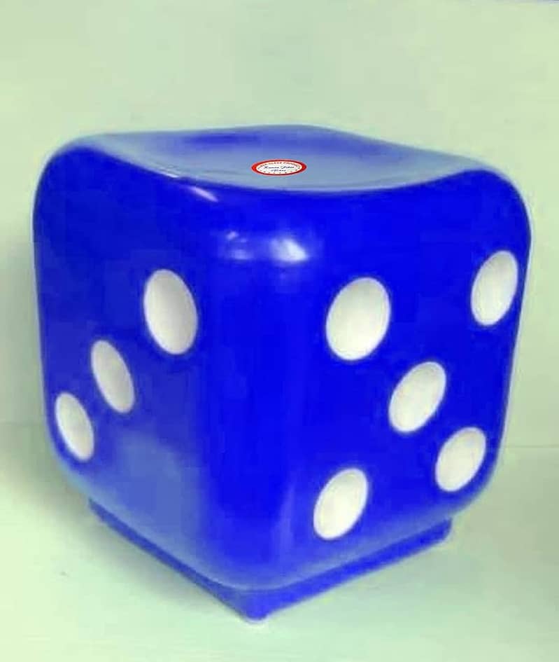 LUDO DICE STOOL 2