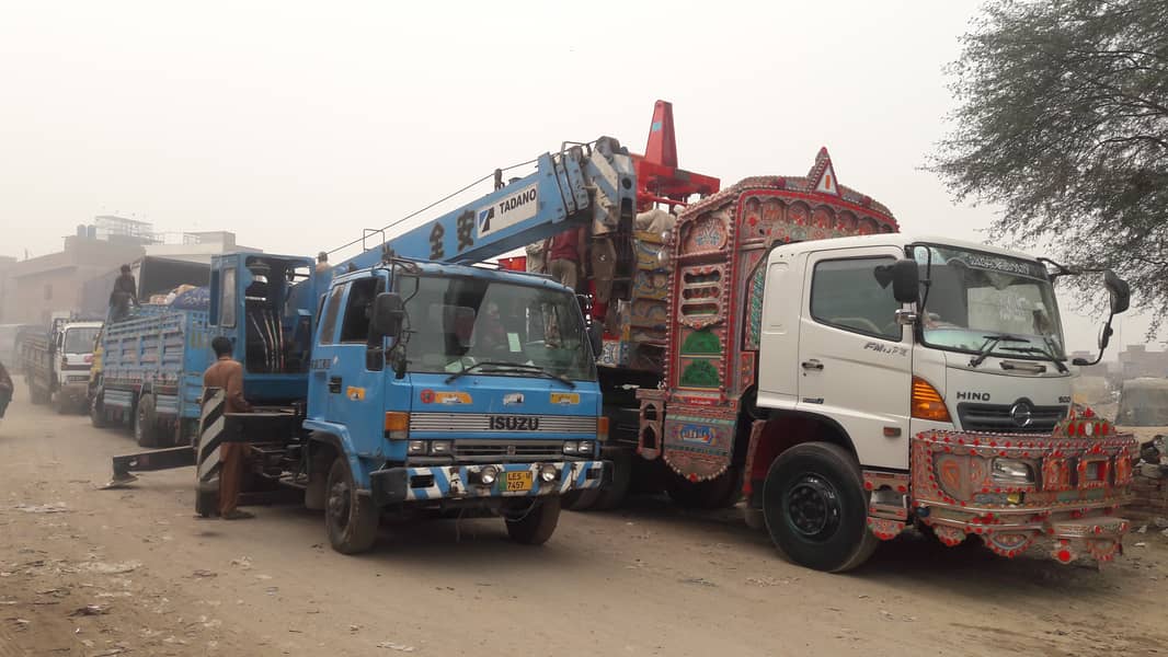 Concrete paver block machine / Concrete Block Machine In Pakistan 17