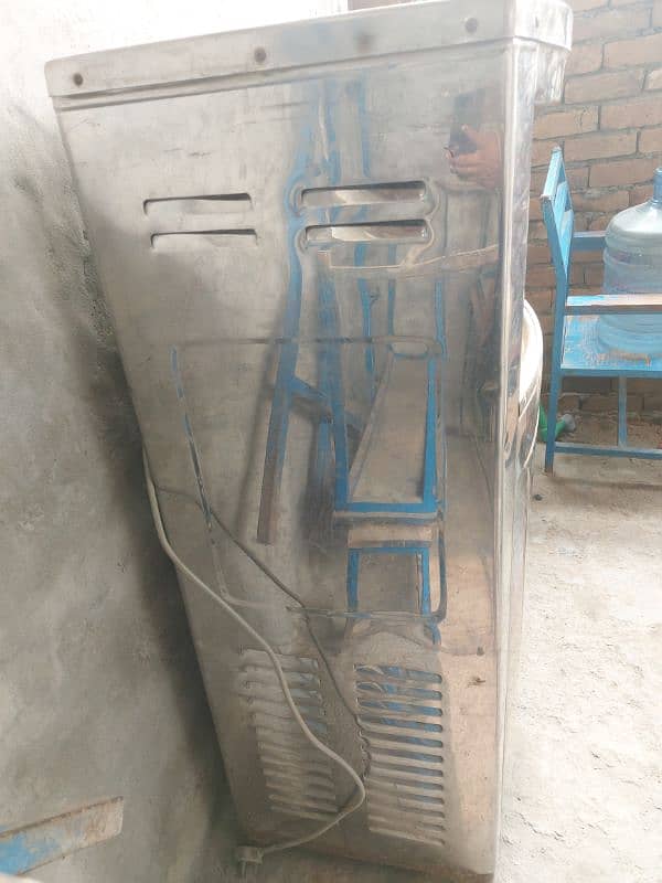 Electric Water Cooler Steel Body 1