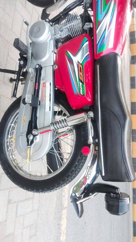 urgent sale Honda 125 isb number 10/10 2