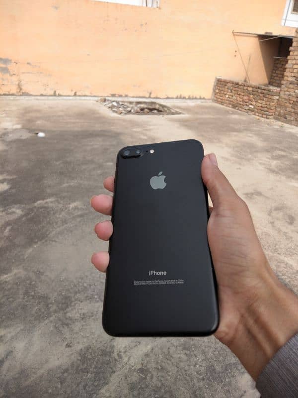 iphone 7plus PTA approved 8