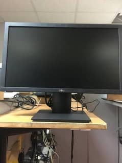 Dell 24" Fhd 1980*1080 ips display led monitor with hydraulic stand