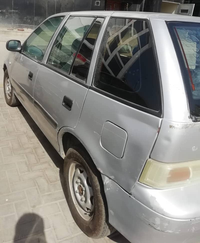 Suzuki Cultus - Silver - 2014 1