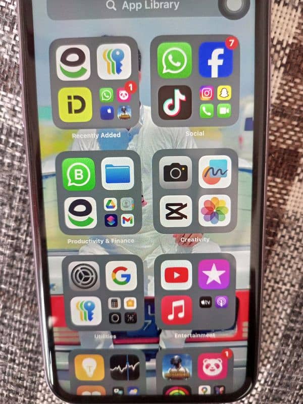 iphone 11 urgent sale 1