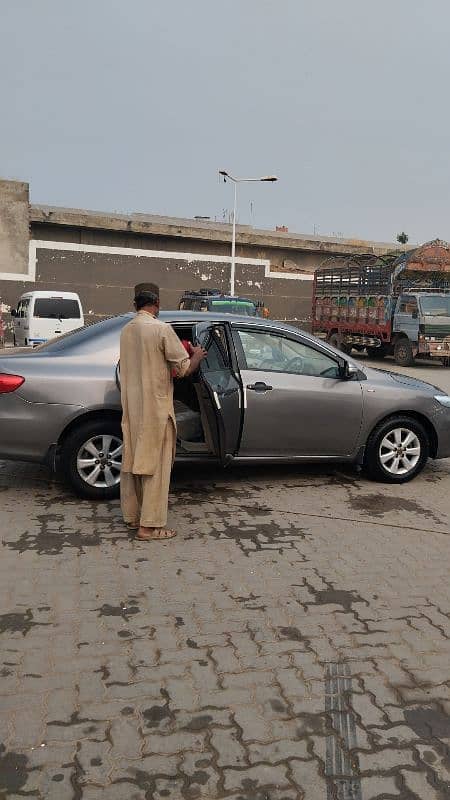 Toyota Corolla GLI 2014 3