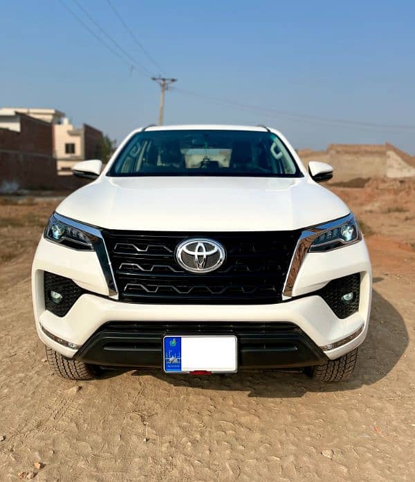 Toyota Fortuner G 2022 0