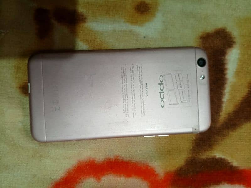 Oppo A57 1