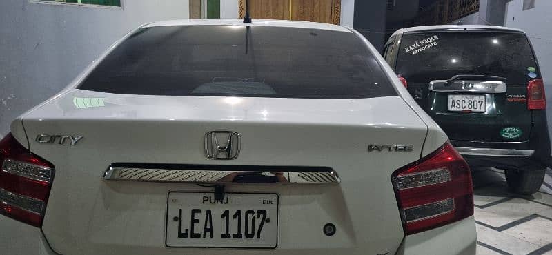 Honda City auto 1.3 brand new lahore num 3