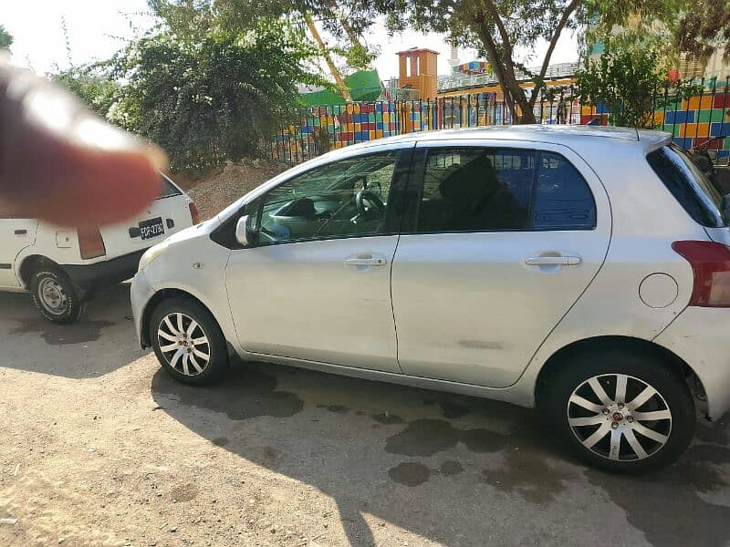 Toyota Vitz 2006 3