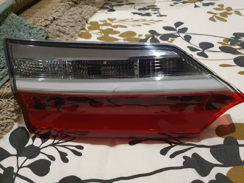 toyota corolla 2018-2024 genuine backlights/ taillights available 9