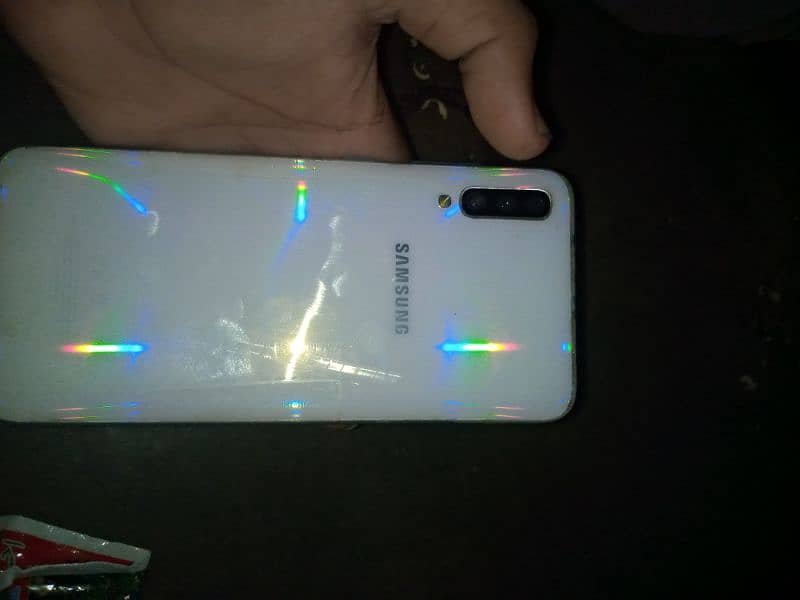 Samsung a30s 3