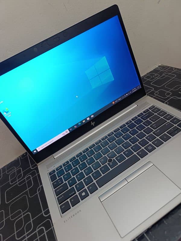 HP Elitebook 840 G5 1