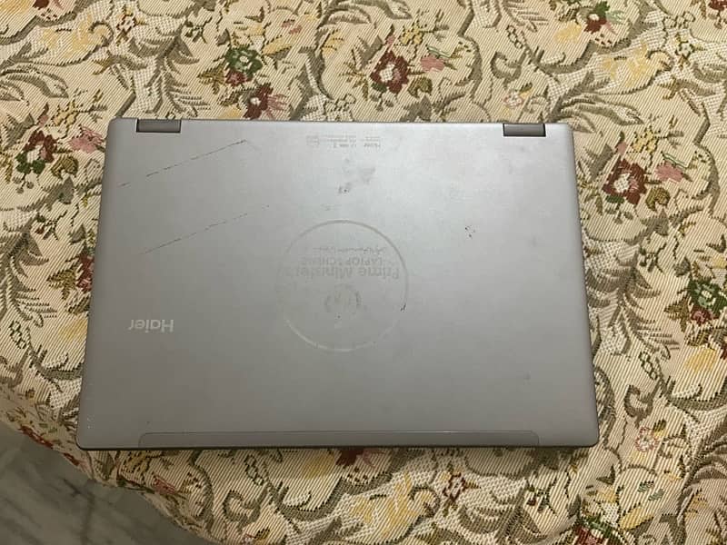 haier y11c laptop 2