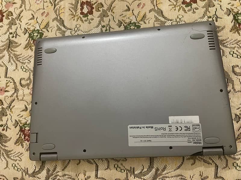 haier y11c laptop 3