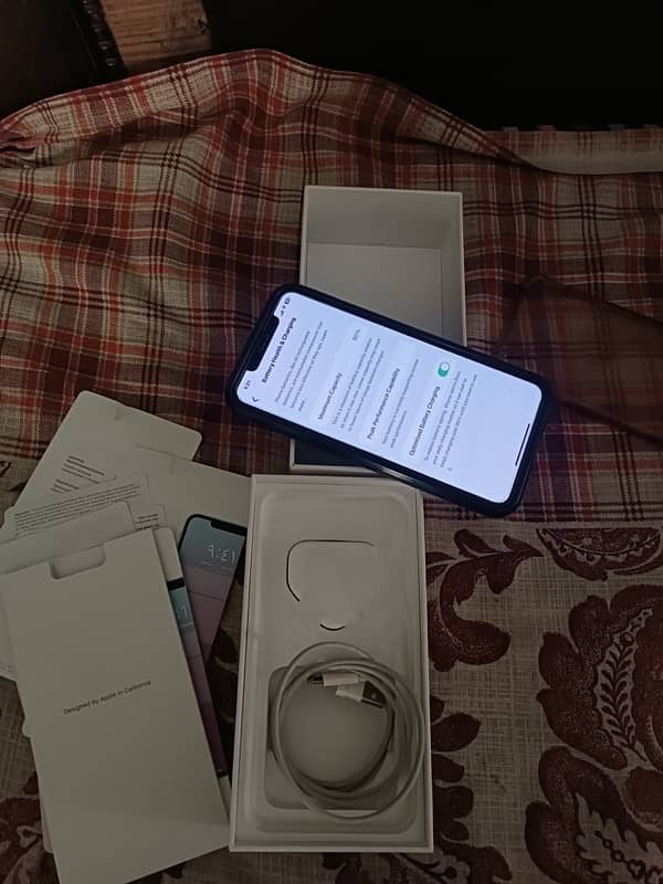 IPHONE XS MAX PTA APPROVED WITH COMPLETE BOX 2