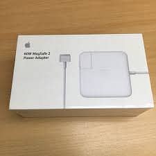 MAGSAFE WIRLESS MOBILE CHARGER 4