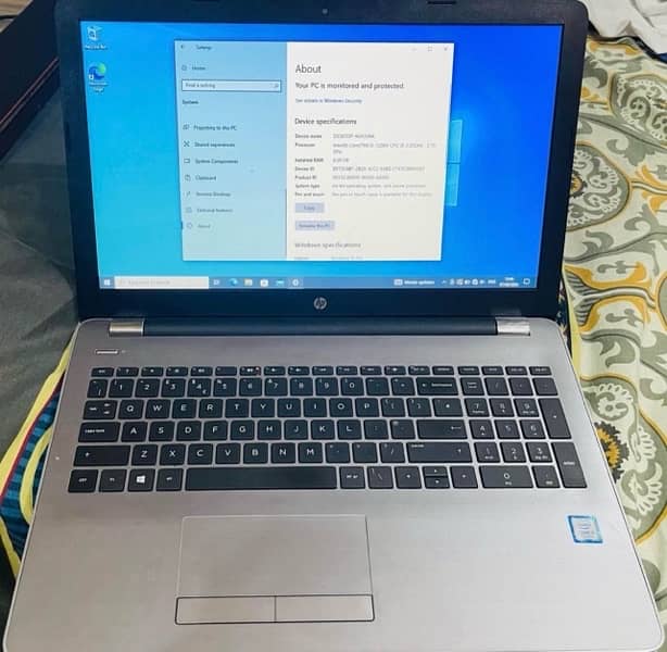 HP 250g6 Core i5 7th Generation 8Gb Ram 1